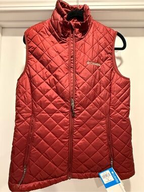 Columbia Omni-Heat Quilted Puffer Vest Women’s Medium Rust Red NWT Insulated Zip